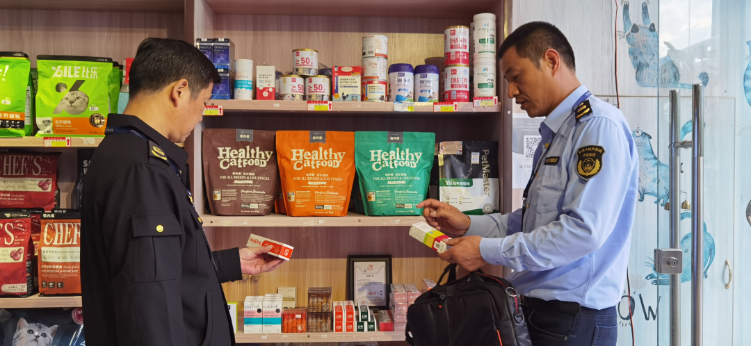 宠物店内有销售滴剂和溶液,未取得兽药经营许可证从事兽药经营活动