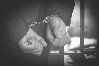 女老师强奸12岁男孩怀孕法院判了