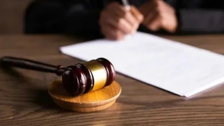 快递员‘薅羊毛’入狱：38万赠品截留判诈骗罪获刑